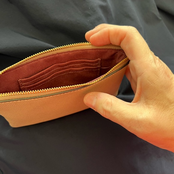 COACH wristlet purse. Like new, never used. 58032-IMTAU. Taupe with gold logo. - Picture 5 of 8